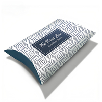 Boîte à oreiller de rangement tendance en carton mat protégé avec base personnalisée et marque en relief