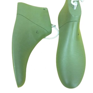Botas de desierto para hombre y mujer zapatos de plástico - Product Image 3
