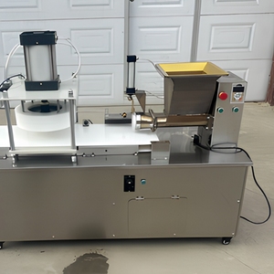 Ligne de production entièrement automatique pour la fabrication et l'étalage de pâtes à pizza surgelées de grande capacité - Product Image 3