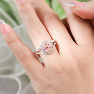 แหวนเพชรทรงรีสีชมพูหรูหราสำหรับผู้หญิง  ทำจากเงินแท้ 925 ชุบทองคำขาว 18k ประดับเพชรเลี้ยงในห้องปฏิบัติการ ได้รับการรับรองจาก IGI  ออกแบบตามสั่ง - Product Image 2