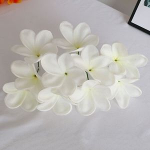 Fleur de frangipanier artificielle en mousse PU pour coiffure - Product Image 6