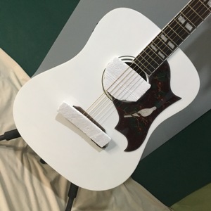 Chitarra Acustica Bianca D45 da <span class=keywords><strong>41</strong></span> Pollici Fatta a Mano per Performance Professionali con Tecnologia EQ Spedizione Rapida - Product Image 1