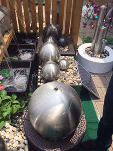 Fontaine de <span class=keywords><strong>jardin</strong></span> moderne en acier inoxydable de 1000 mm de diamètre, élément aquatique extérieur en forme de sphère, finition polie, étanche, style Art Déco - Product Image 5