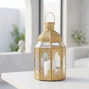 Lanternes porte-bougies marocaines en métal doré, style marocain, faites à la main, décoratives pour la maison, vente en gros - Product Image 1