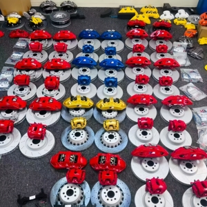 ใช้สำหรับคาลิปเปอร์เบรก <span class=keywords><strong>Brembo</strong></span> รุ่น AP9200 GT6 F50 สำหรับรถกระบะฟอร์ด เรนเจอร์ 6 ลูกสูบ เพลาหน้า ขายส่งโดยตรงจากโรงงาน - Product Image 1
