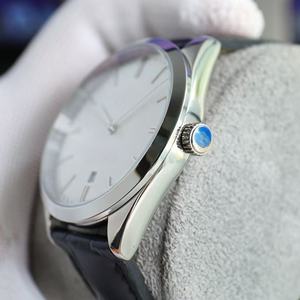 Reloj de Diseño Moderno y Elegante, Mecánico Automático con Reserva de Marcha, Cristal de Zafiro, Resistente al Agua 20m, Correa de Cuero Vacuno de Alta Calidad - Product Image 4