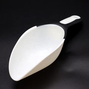 Pala de plástico de alta resistencia para cocina, cuchara medidora de hielo para comida de mascotas, color blanco y negro, multiusos - Product Image 3