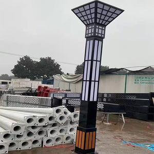 Lámpara de Jardín LED Solar para Exteriores, Poste de Metal, 2700K, Luz Blanca Cálida Suave, IP66 Resistente a la Intemperie, Sensor de Movimiento, Garantía de 10 Años - Product Image 2