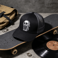 Gorra Trucker de Malla con Tela Lavada Sólida, Parche Tejido de Gato Calavera Personalizado, Logotipo OEM ODM, Ajustable, Estilo Urbano