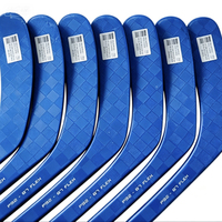 Bâtons de hockey en carbone pour hockey sur glace et sur gazon Équipement d'origine avec conception flexible pour les jeux de glace