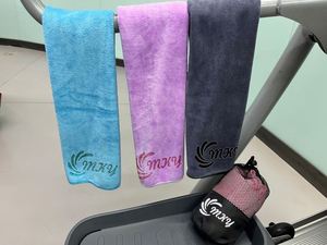 Serviette de sport/yoga en microfibre personnalisée, tricotée sur mesure, séchage rapide, hypoallergénique, douce, avec logo – Vente en gros - Product Image 2