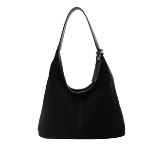 Bolso de hombro de moda para otoño/invierno, hecho de material PU, estilo vintage, de gamuza, para mujer, de gran capacidad, tipo mochila. - Product Image 5