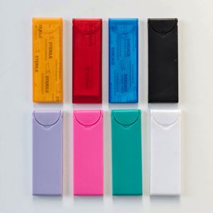 Boîte distributrice de pansements portable avec pansements, mini trousse de premiers secours à couvercle rabattable pour les voyages, le bureau et les cadeaux promotionnels - Product Image 2