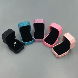 <b>Cheap</b> High Quality Cute Pink GLISTEN Paper Plastic Fashionable Wedding Jewellery Ring Packaging <b>Gift</b> <b>Boxes</b> Custom Logo 5*5*3.5cm - Product Image 4