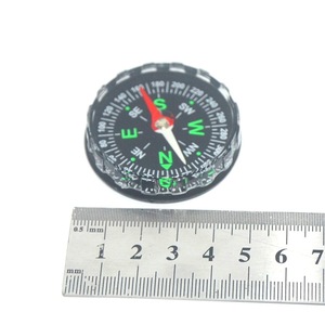 <span class=keywords><strong>Boussole</strong></span> transparente dentelée de 45 mm, <span class=keywords><strong>boussole</strong></span> à <span class=keywords><strong>aiguille</strong></span> en plastique remplie d'huile pour la randonnée en plein air, le camping et les voyages - Product Image 3