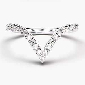 Anillo de diamante de Chevron de oro de 14K, banda de boda a juego para mujer, anillo minimalista delicado de diamante apilable único - Product Image 1