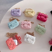 Tas Headset Mini Universal Bordir Rhomboid Gaya Korea dengan Rantai untuk AirPods Pro