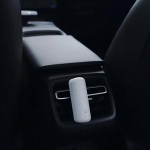 SCENTA Top Sale Electric Ultrasonic Waterless Car Vent Clip Aroma <strong>Diffuser</strong> OEM Car Air Freshener Perfume Fragrance <strong>Oil</strong> <strong>Refills</strong> - Product Image 4