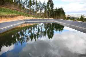 Géomembranes HDPE 1,0 mm 1,5 mm pour bassins, prix, pour revêtements de bassins de golf, lacs et exploitation vinicole - Product Image 5