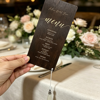 Cartes de menu de mariage et numéros de table personnalisés découpés au laser pour mariage