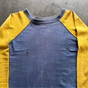 Camiseta de Manga Larga Personalizada con Cuello Ribeteado Grueso, Estilo <span class=keywords><strong>Vintage</strong></span> Y2K, Corte Ajustado, Bloques de Color, Efecto Desgastado, para Hombre - Product Image 3