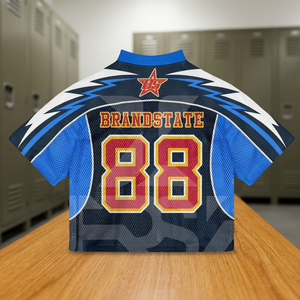 Camiseta de Fútbol Unisex Personalizada Estilo Vintage, Corte Holgado, Ropa Deportiva Urbana, Impresa con Técnica de Sublimación en Malla de Poliéster - Product Image 3