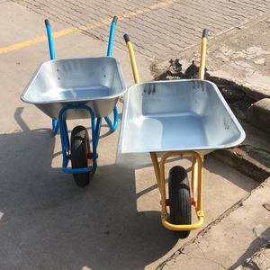 Brouette à une roue bleue/argentée/noire pour chantier et jardin, outils agricoles à pousser - Product Image 3