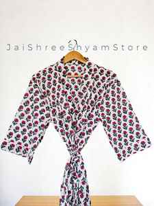 ชุดคลุมกิโมโนผ้าฝ้ายพิมพ์ลายดอกไม้สำหรับผู้หญิง เนื้อผ้านุ่ม ระบายอากาศได้ดี น้ำหนักเบา เหมาะสำหรับใส่นอน ใส่พักผ่อนที่บ้าน หรือใช้ในสปา - Product Image 5