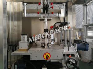 Nhà Máy Giá Tự Động Tốc Độ Cao Gấp Đôi Đầu Chai Cơ Thể Và Nắp Hơi Nước Sưởi Ấm Thu Nhỏ Chai Tay Áo Ghi Nhãn Máy - Product Image 4