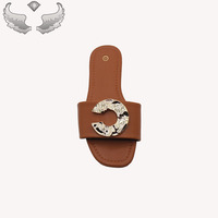Sandales pour femmes, style simple et tendance, chaussures faites à la main, semelle plate, légères, emballage personnalisé, durables pour la plage