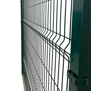 Recinzione in Rete Metallica Saldata Curva Rivestita in PVC 3D Ecologica Facilmente Assemblabile in Vendita - Product Image 2