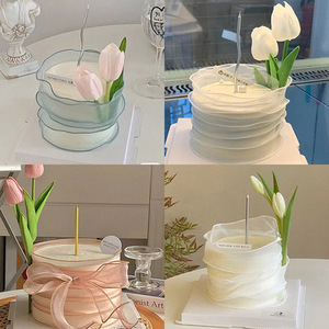 Tulip Cake Toppers Round Plastic Reusable Birthday Mother's Day Women's Day Decorations - Product Image 1