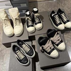 Chaussures en cuir véritable décontractées de créateur, baskets de luxe, baskets à lacets à la cheville, baskets à fermeture éclair, chaussures plates à tige haute, bottes à la cheville noires pour hommes - Product Image 2