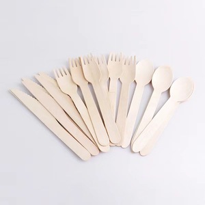 Cuchillo, Tenedor y Cuchara Desechables de Madera Biodegradable de 140 mm y 160 mm con Logotipo Impreso Personalizado - Product Image 3