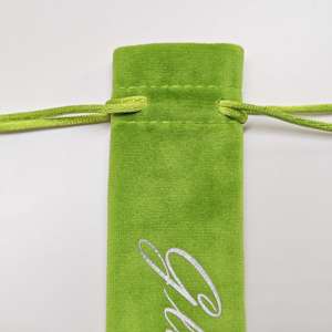 <span class=keywords><strong>2025</strong></span> מותאם אישית קטיפה ארוך שרוך קטיפה שקית עיפרון שקית נייר ירוק שקית נייר - Product Image 4