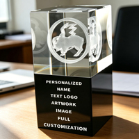 Trophée en cristal gravé au laser 3D Neelpure 126299 avec base noire élégante pour les récompenses et événements d'entreprise