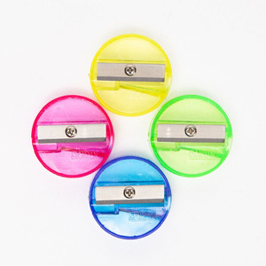 Chine usine bas prix personnalisé couleur ronde en plastique d'école de bureau <span class=keywords><strong>taille</strong></span>-<span class=keywords><strong>crayon</strong></span> - Product Image 2
