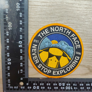 무료 배송 맞춤 자수 로고 패치, 퍼프 자수 접착식/바느질식 자수 패치 (옷, 모자, 가방용) - Product Image 2