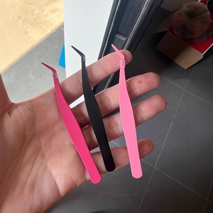 Stainless Steel Precision Eyelash Tweezers With <b>Pointed</b> Tips And Curved Heads For Lash Extensions - Product Image 4