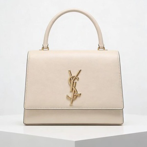 Wholesales Gold Designer logo <b>Bag</b> <b>Charms</b> Luxury Designer Diy <b>Bag</b> Accessories - Product Image 3