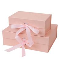 Boîte cadeau pliable réutilisable personnalisée et colorée rose avec couvercle pour vêtements, emballage de luxe avec ruban magnétique