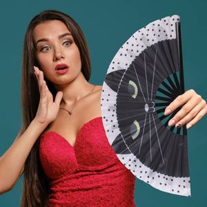 Abanico Plegable Grande con Diseño de Gato Negro con Puntos, para Fiestas, Festivales, Baile y Decoración - Product Image 4