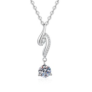 Collana con Pendente in Argento 925 e Moissanite, Design Elegante e Scintillante, Vendita all'Ingrosso per Rivenditori e <span class=keywords><strong>Distributori</strong></span> - Product Image 1