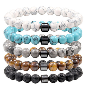 Bracelet extensible en perles de lave naturelle avec breloques magnétiques de 8 mm, personnalisable, vente en gros, pour couple - Meilleures ventes - Product Image 3
