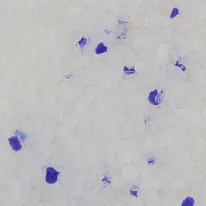 Litière pour chat biodégradable DongnaiPETS, agglomérante, à l'odeur de lavande, anti-odeurs, jetable dans les toilettes, à base d'amidon de manioc, de soja et de tofu, 1,8 kg - Product Image 3