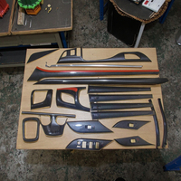 Maictop Garniture de poignée de porte en fibre de carbone Style GR Garnitures intérieures Panneau de garniture automobile Kit de garniture pour Hilux Revo 2016-2021