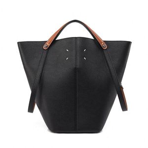 Women's Large Capacity Cross-Border Fashion <b>Handbag</b> High-End Tote Bag for Autumn and Winter Open Closure Type - Product Image 1