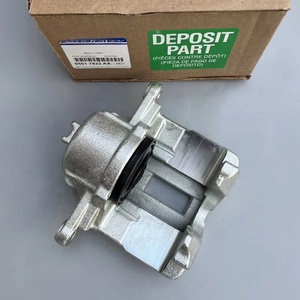 Étrier <span class=keywords><strong>de</strong></span> <span class=keywords><strong>frein</strong></span> à disque gauche 5017833AA pour Chrysler <span class=keywords><strong>PT</strong></span> <span class=keywords><strong>Cruiser</strong></span> 2001-2010 5017833 - Product Image 6