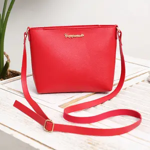 Europa y Estados Unidos retro nuevo bolso de mujer simple tendencia de un solo hombro bolso de mujer carta bolso cruzado oblicuo