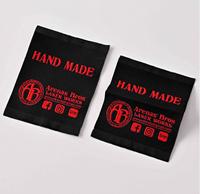 Étiquettes de vêtements avec logo personnalisé Étiquettes carrées tissées pour perruque en satin thermocollant pour chemises Étiquettes rectangulaires en polyester 3D pour vêtements Sacs Chaussures